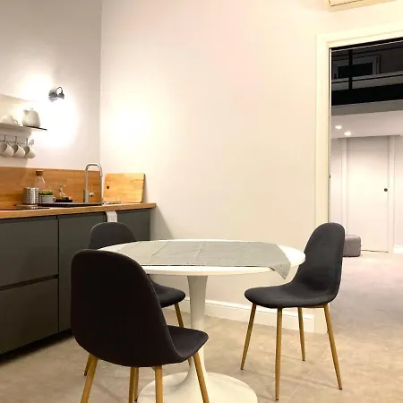Rent Casa Almika * Bari